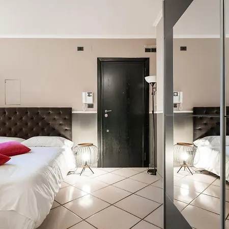 Fusari A Piazza Maggiore By Wonderful Italy Guest house